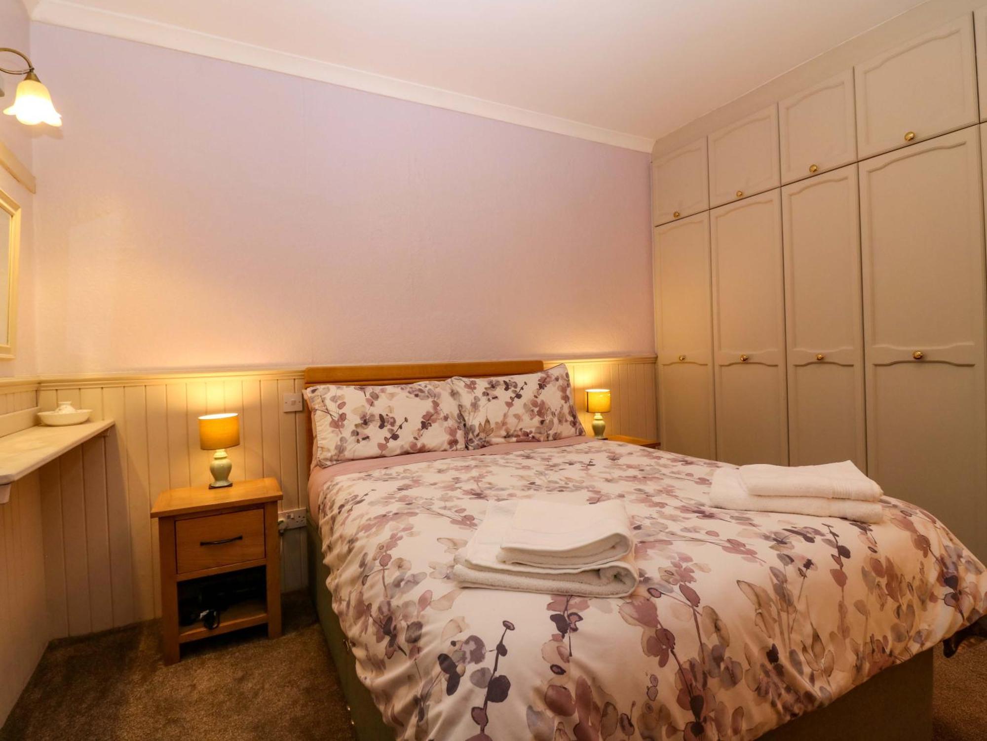 The Bothy Villa Kirriemuir Bagian luar foto