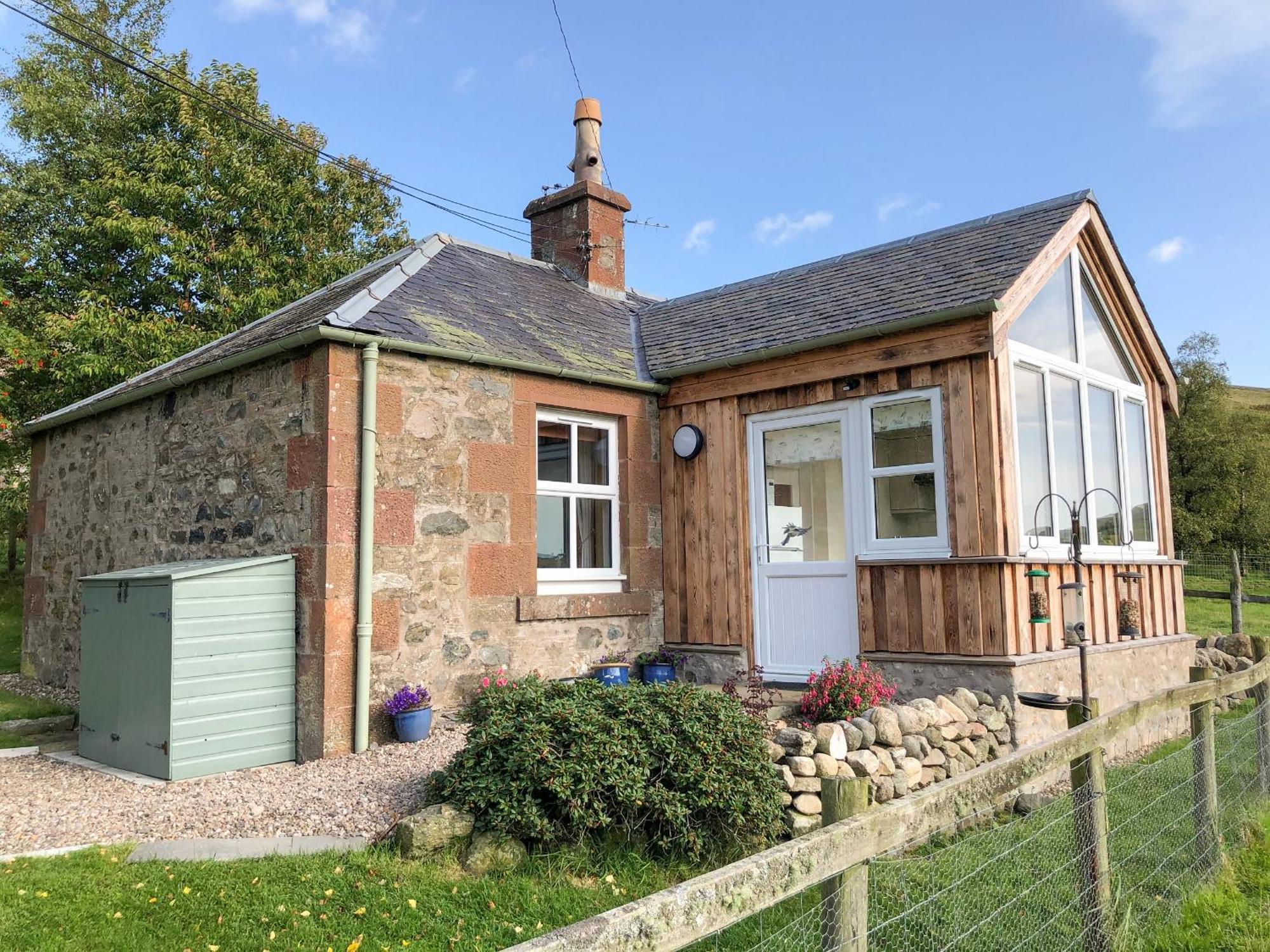 The Bothy Villa Kirriemuir Bagian luar foto